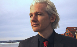 Julian Assange wins Martha Gellhorn Prize for Journalism