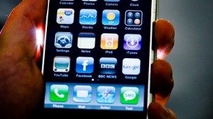 Apple posts record iPhone sales