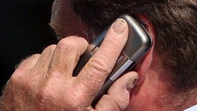 Mobile use 'not linked to cancer'