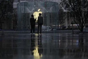 Apple sales rocket in China, but growth may slow