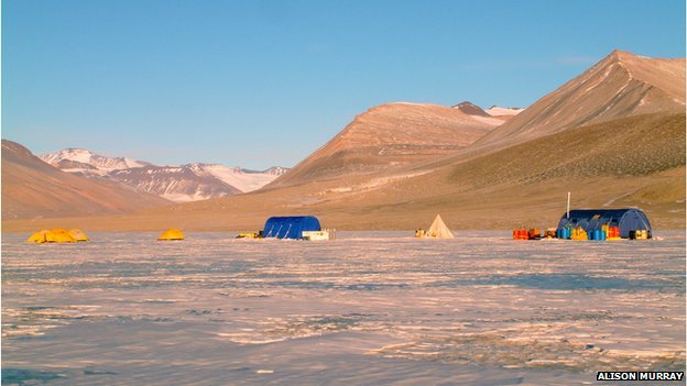 Britain suspends exploratory drilling of Antarctic lake