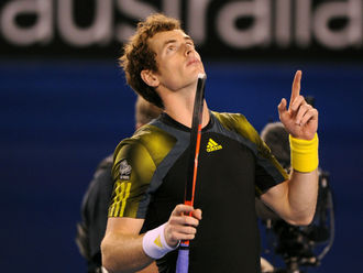 Murray beats Federer in thriller