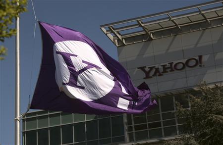 Singapore to regulate Yahoo!, other online news sites