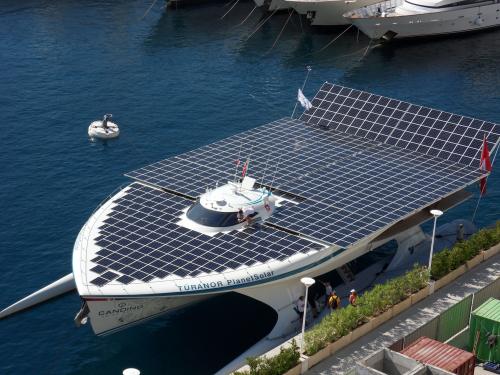 World's largest all-solar-powered boat shines in NYC