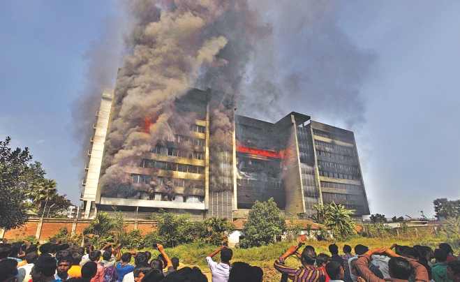 Body to probe arson attack on Standard Group RMG unit