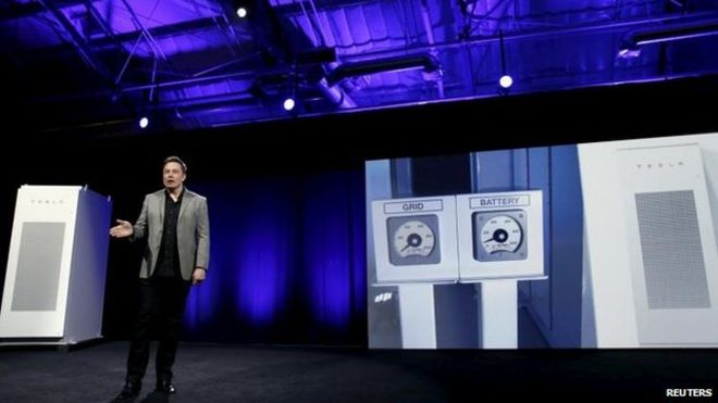 Tesla unveils batteries to power homes