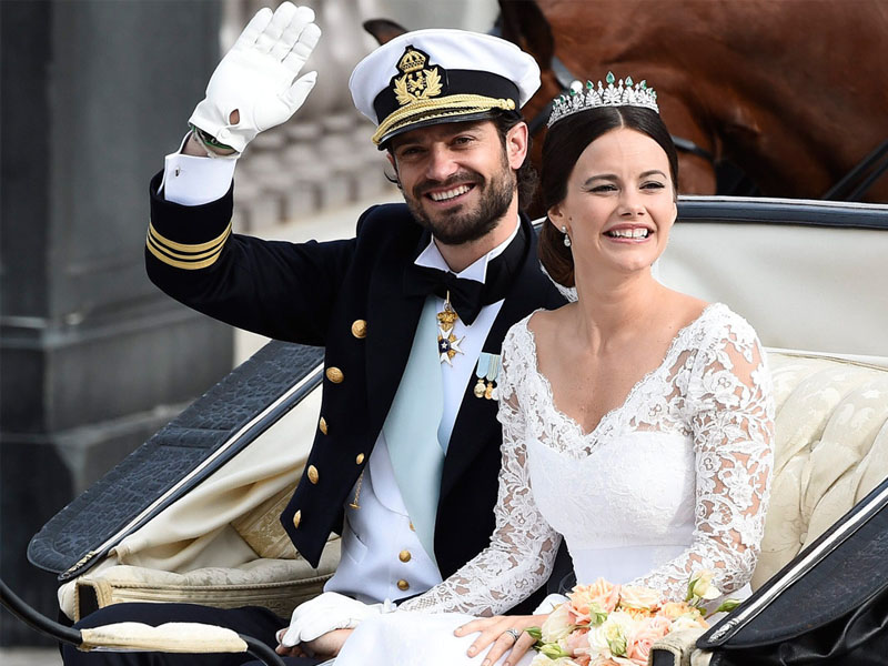 Sweden's Prince Carl Philip and wife expecting a baby