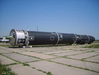 russia-unveils-satan-2-missile-1