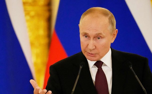 Putin says makes 'no difference' to Russia who wins US election