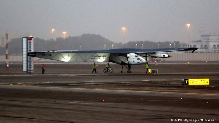 Solar Impulse leaves Japan on delayed Pacific flight